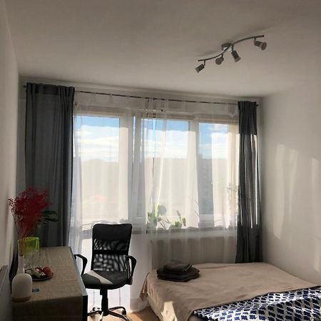M&B Pokoj Przy Rondzie Daszynskiego Warschau Buitenkant foto